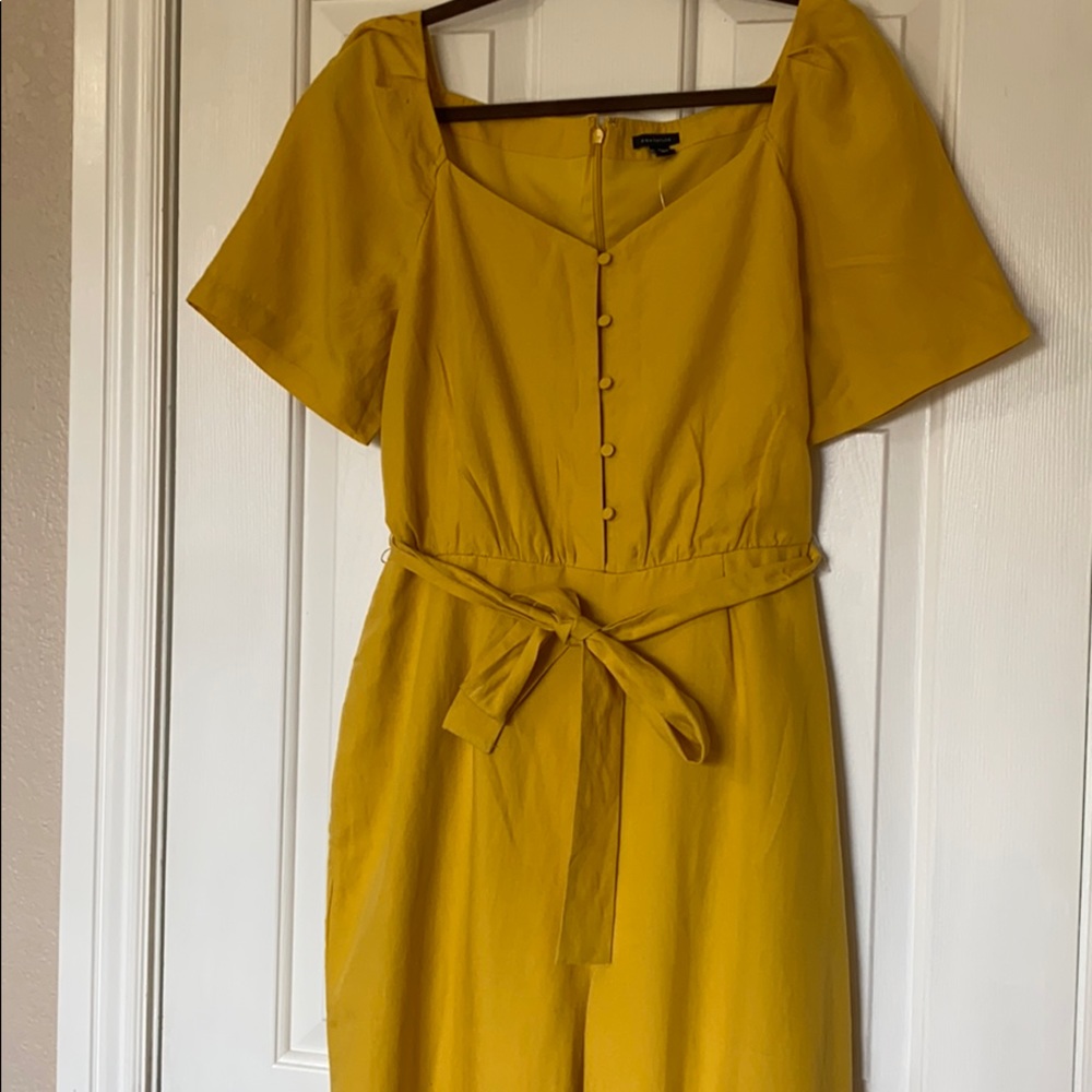 New Ann Taylor Yellow Jumpsuit in Size 12 💛